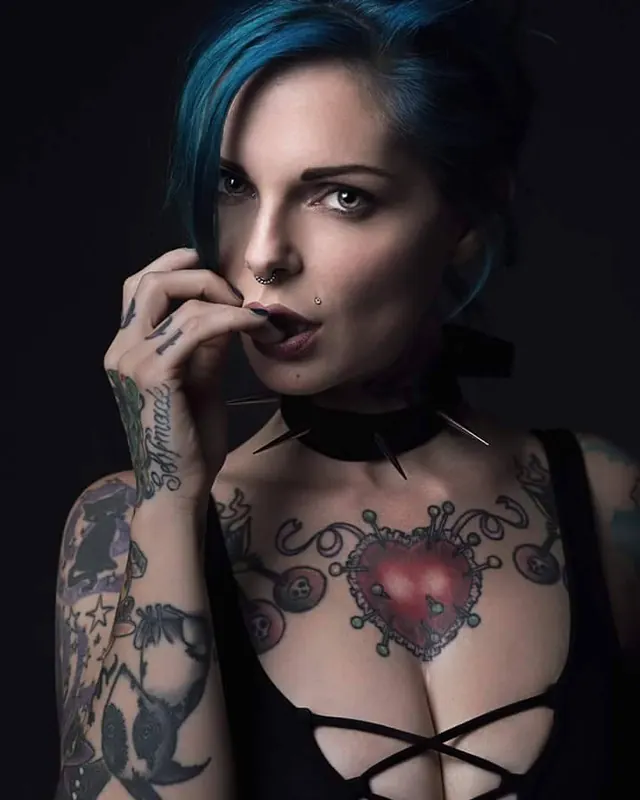 Candice, 20 ans, trans à Saint-Domineuc