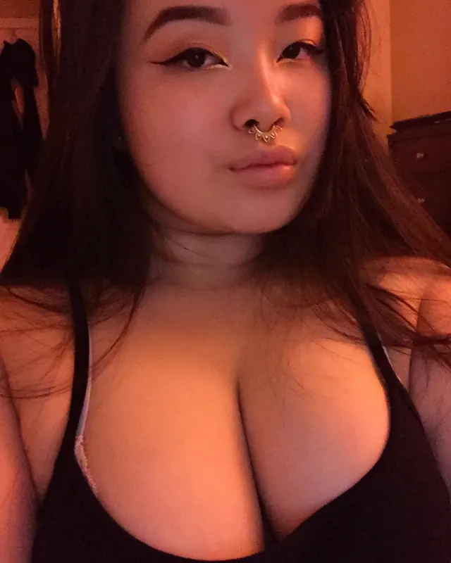 Mina, 28 ans, trans à Wattignies