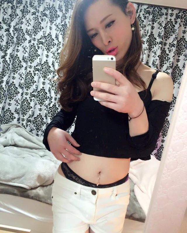 Ngoc, 33 ans, trans à Dargnies